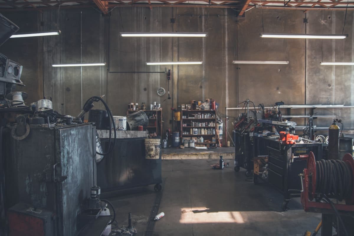 Oil & filter service at Halvorsen Auto